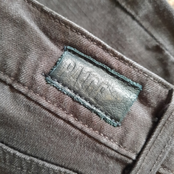 PAIGE Verdugo Ultra Skinny | Size 29 - Picture 3 of 7